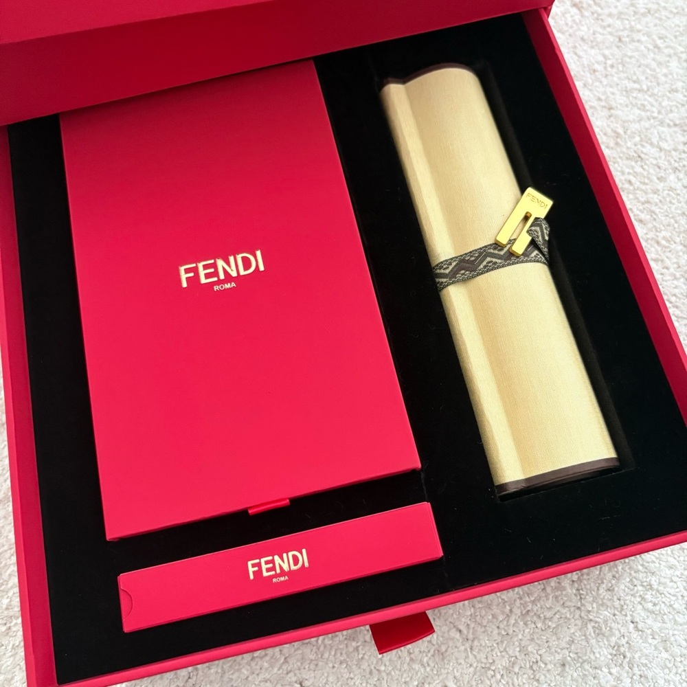 Fendi VIP Red Calligraphy Gift Set